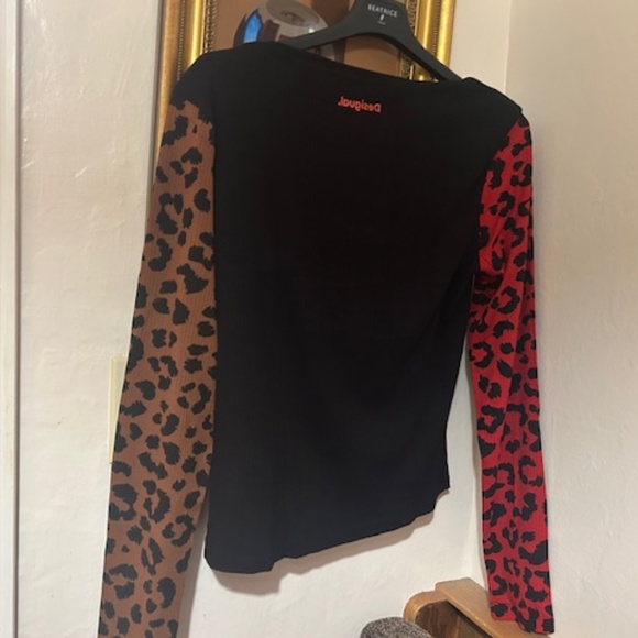 Desigual top - Picture 8 of 9